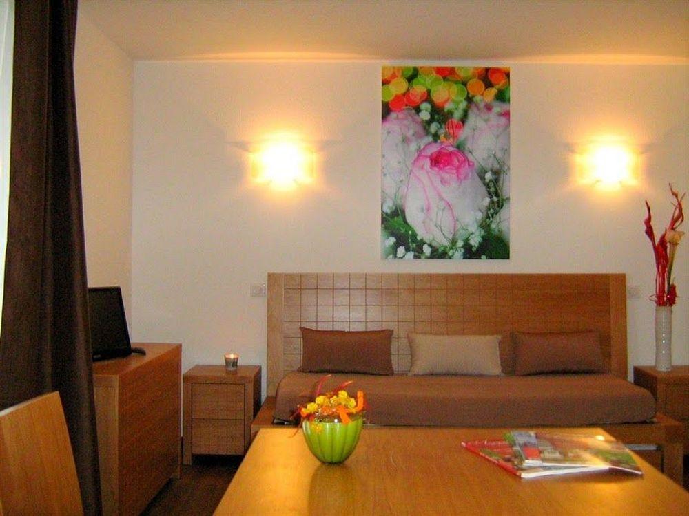 Comfort Aparthotel Mutzig Portes D'Alsace Zewnętrze zdjęcie
