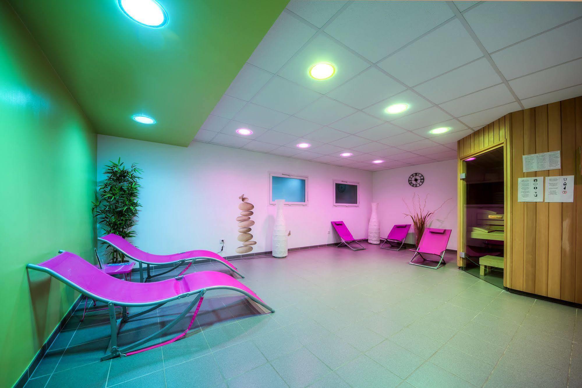 Comfort Aparthotel Mutzig Portes D'Alsace Zewnętrze zdjęcie